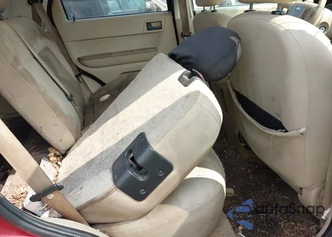 2008 Ford Escape Xlt из США, поврежденный, VIN 1FMCU03Z18KC23364